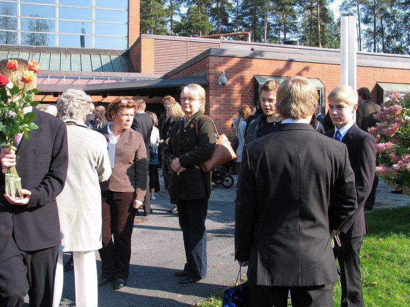 Onnittelijoita riittää