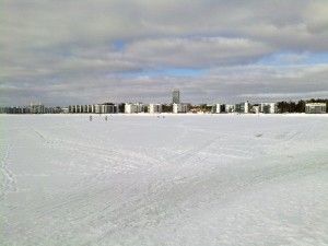 Taakse jää Aurinkolahti