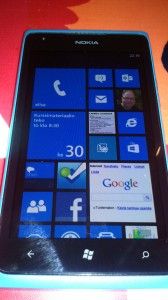 Windows Phone 7.8 kotinäkymä